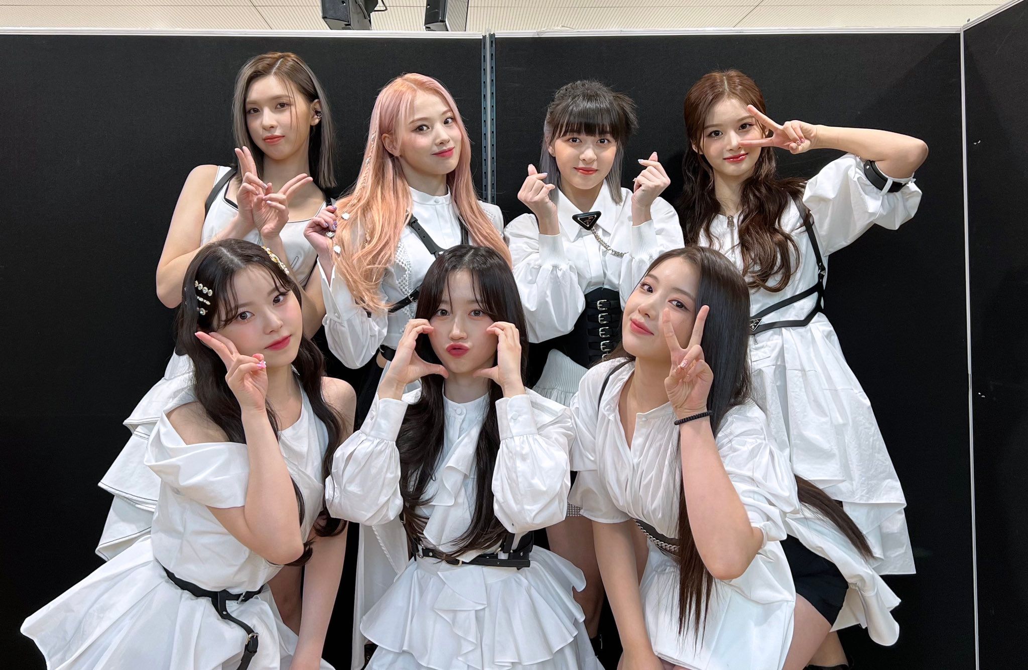 5-nhom-nhac-tan-binh-kpop-dang-dinh-hinh-lai-cac-xu-huong-thoi-trang-moi