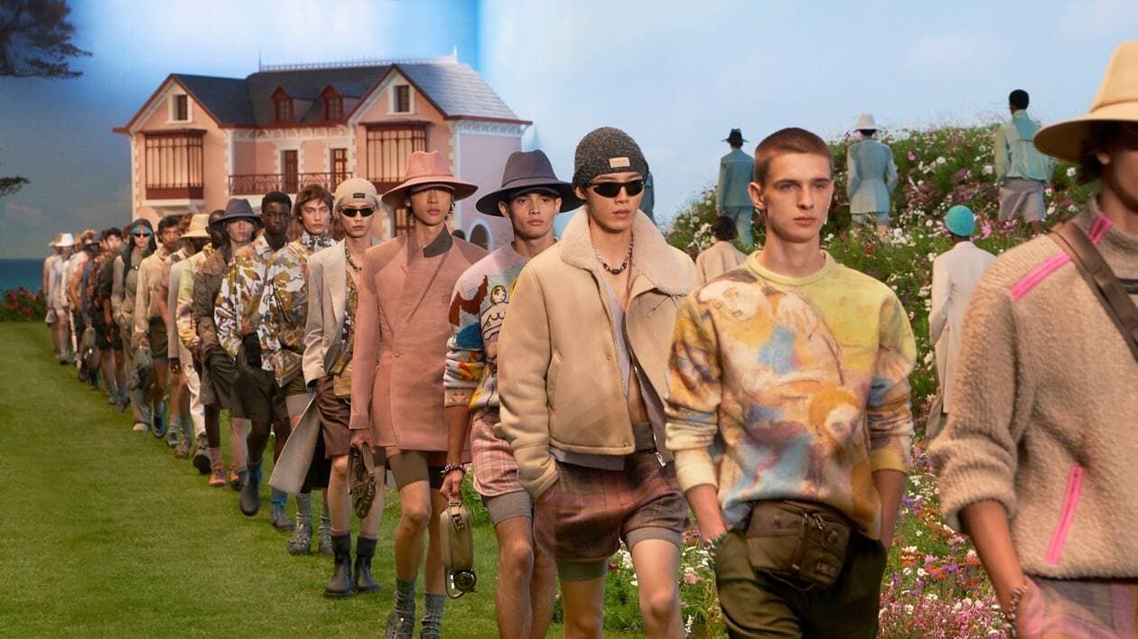dior-hommes-summer-2023-khu-vuon-co-tich-day-tho-mong