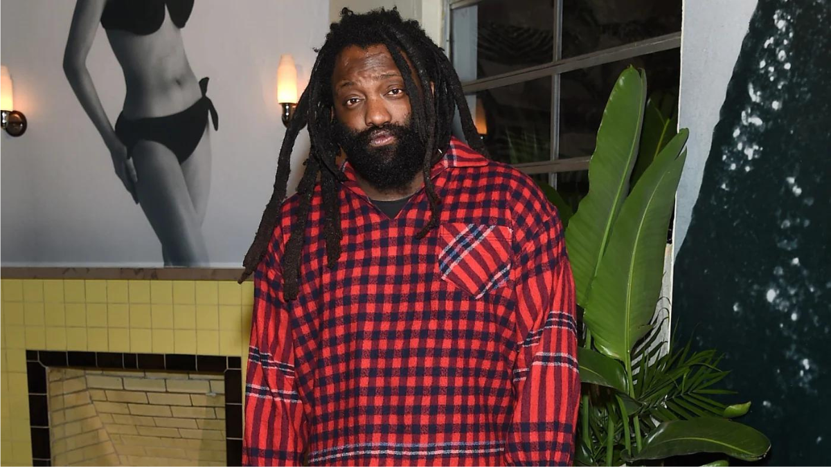 Khi mà thời trang đường phố đã trở nên lỗi thời: Supreme sẽ đi đâu và về đâu? Hinh anh 8: Khi ma thoi trang duong pho da tro nen loi thoi: Supreme se di dau va ve dau?