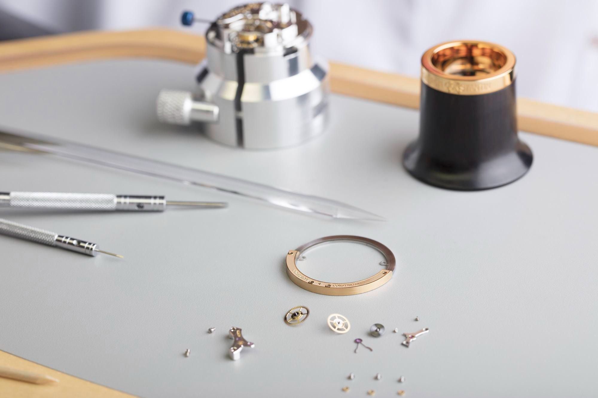 Vacheron Traditionnelle tourbillon High Jewellery: Đồng hồ của giới thượng lưu Hinh anh 2: Vacheron Traditionnelle tourbillon High Jewellery: Dong ho cua gioi thuong luu