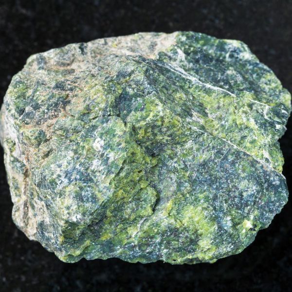 Tinh thể đá Serpentine thô