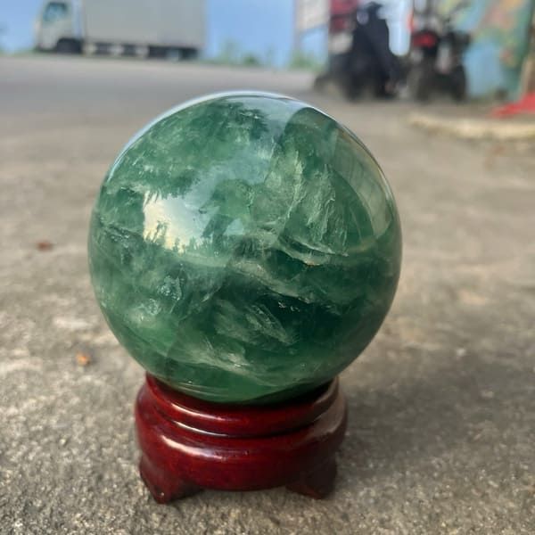 quả cầu fluorite xanh 9cm