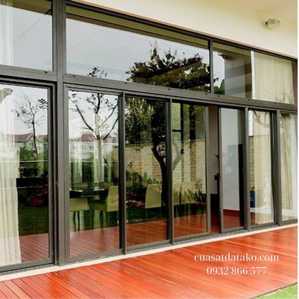 mẫu cửa nhôm kính hiện đại