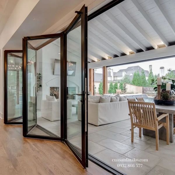 cửa nhôm kính xếp gấp