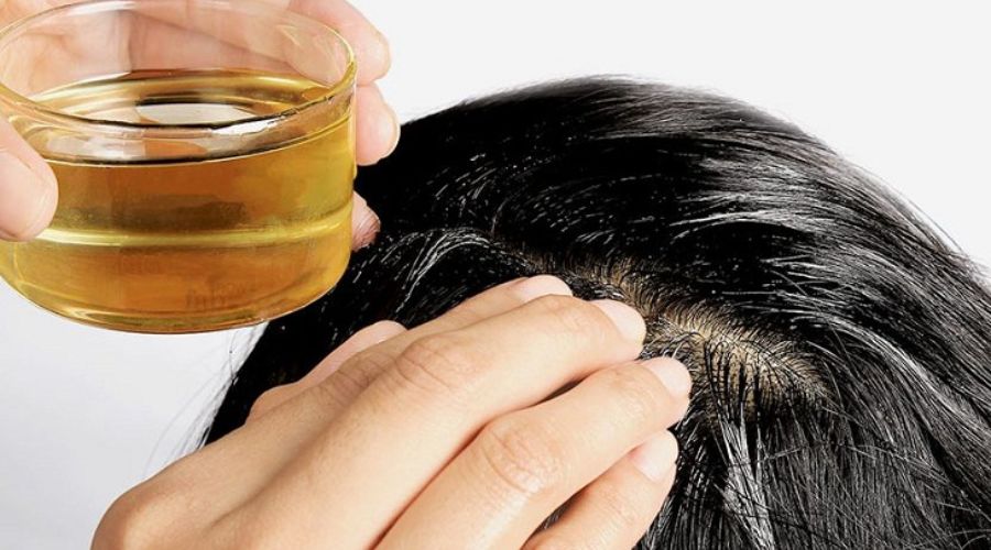 cach-su-dung-dau-dua-cho-toc-moc-nhanh-2