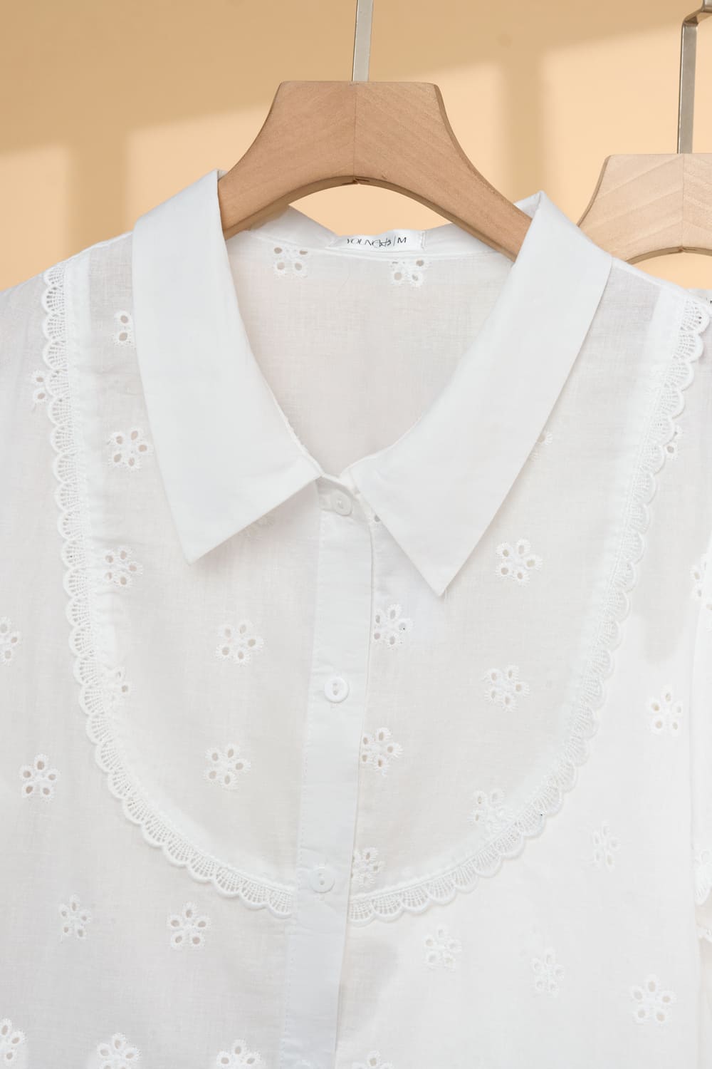 Áo sơ mi nữ Cardina vải thô phối ren cổ đức cộc tay