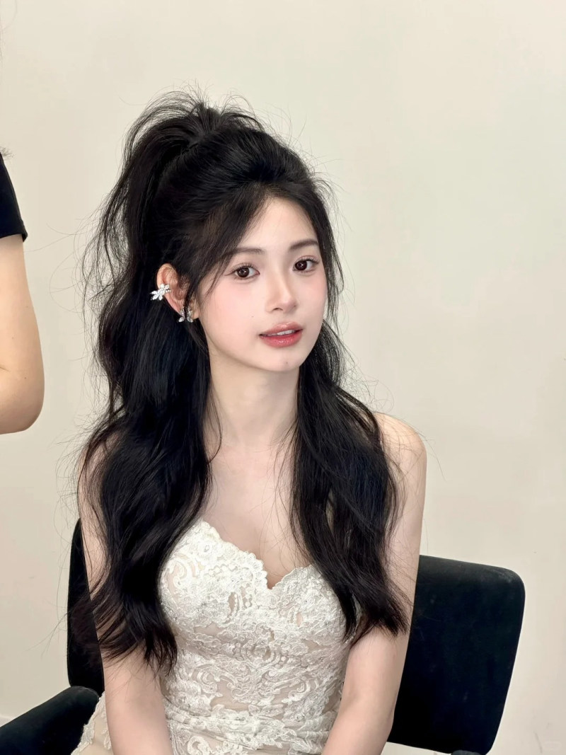 cách cột tóc đẹp mà đơn giản