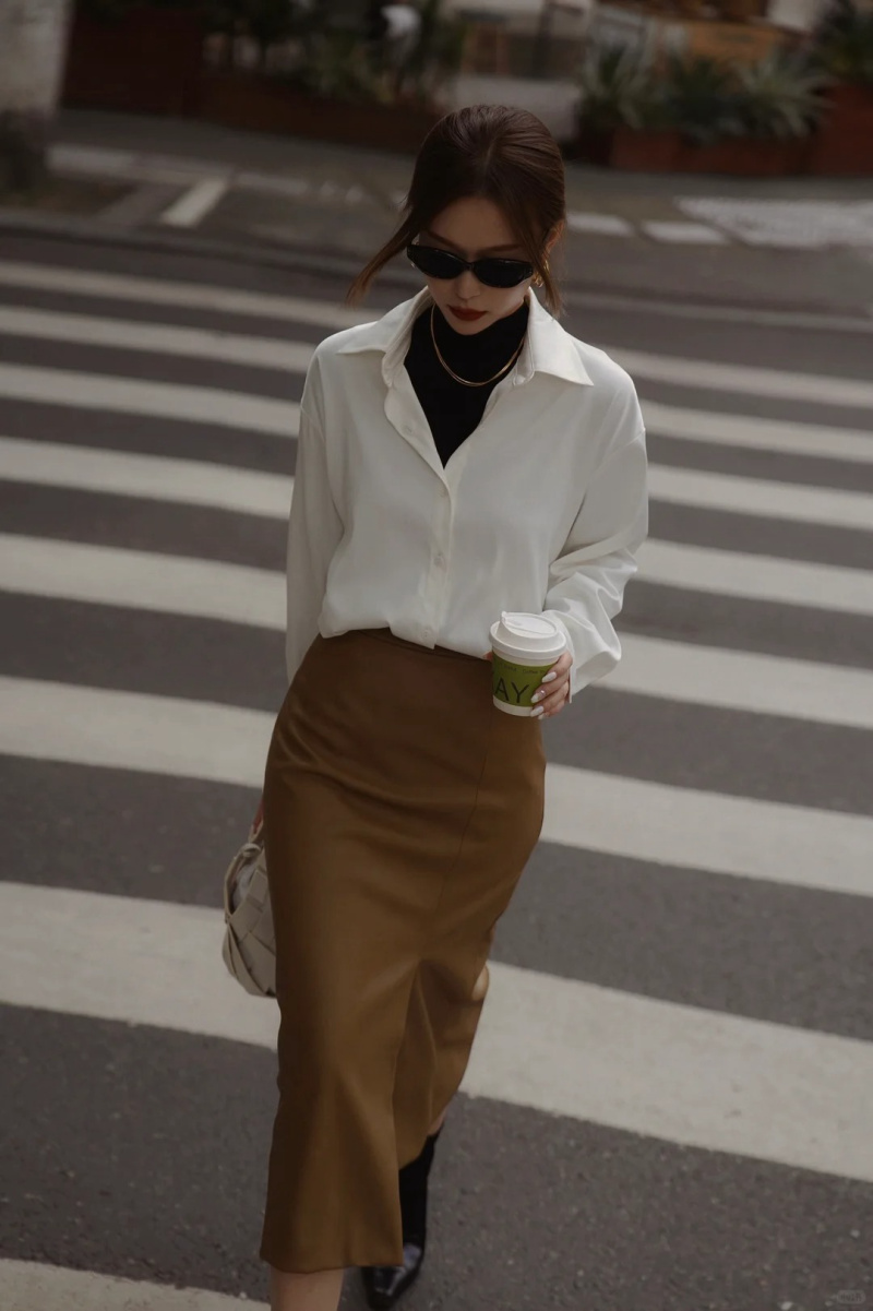 dáng đồng hồ cát