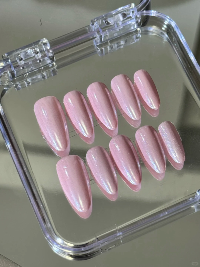 mẫu nail tráng gương