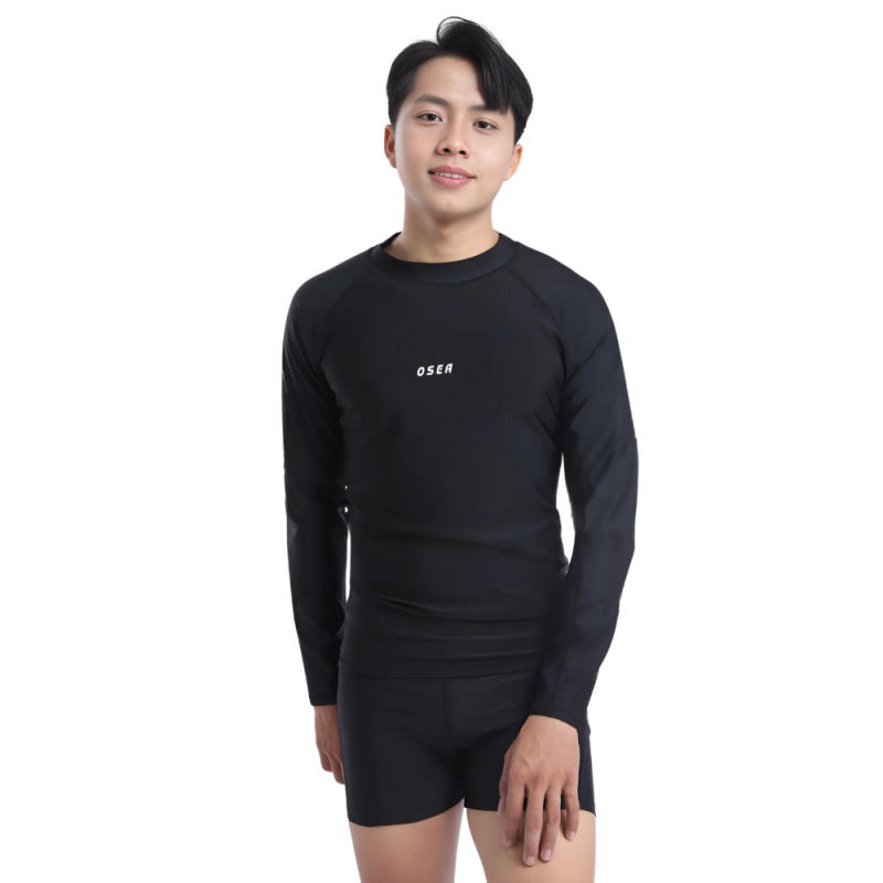 Năng Động Cùng Phong Cách Thể Thao Biển