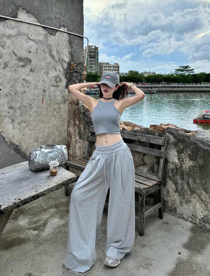 cách phối đồ đẹp cho trang phục đơn sắc