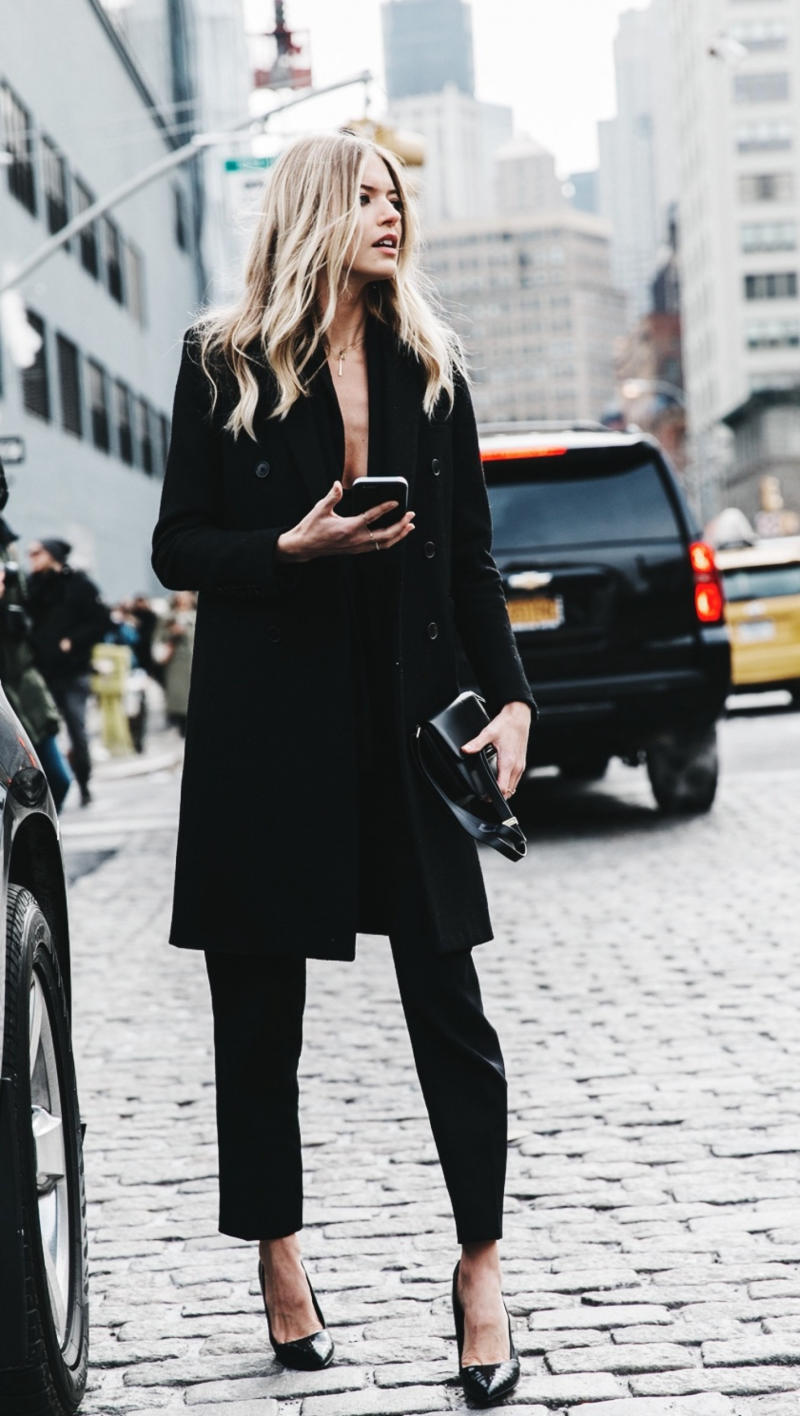 cách phối đồ đẹp cho trang phục đơn sắc