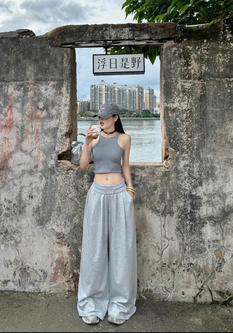 cách phối đồ đẹp cho trang phục đơn sắc