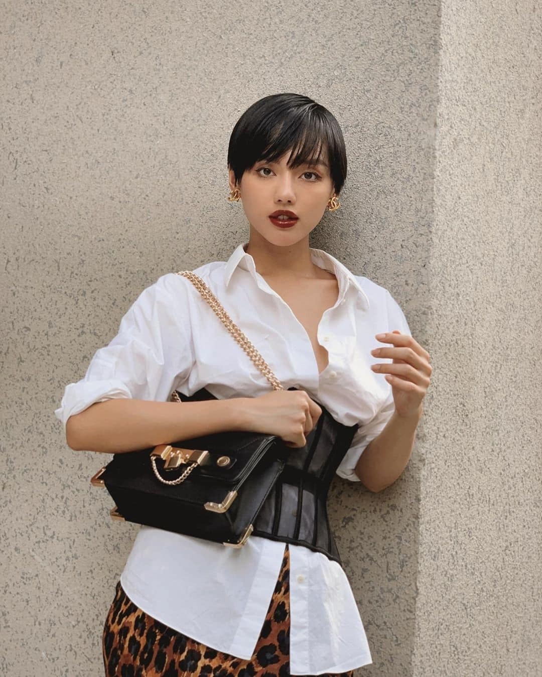 Layering Cùng Sơ Mi Oversized