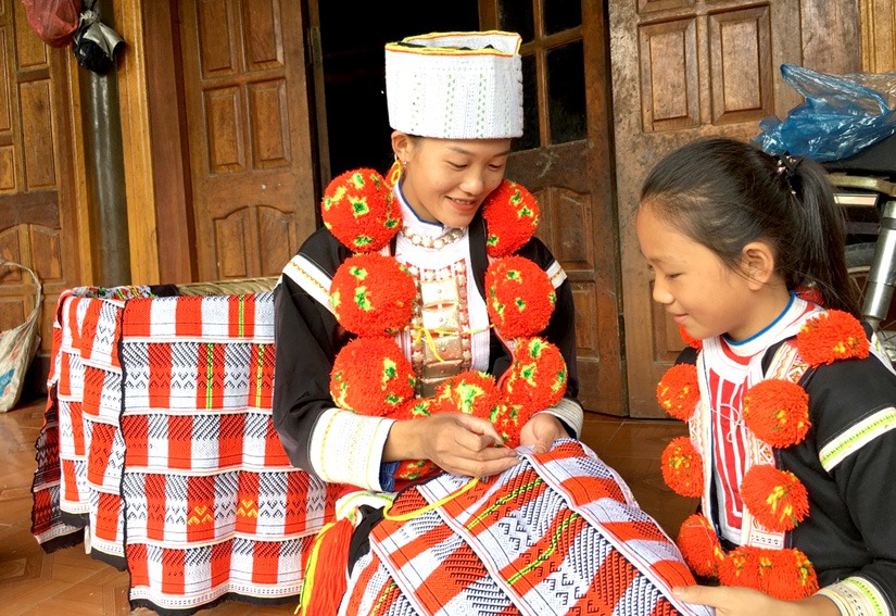 Thổ cẩm của người Dao Đỏ