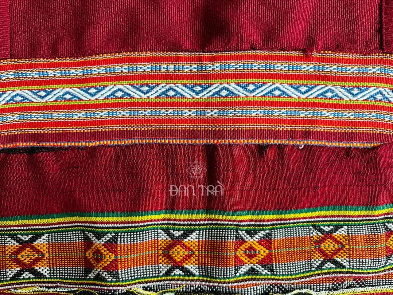 Thổ cẩm của các dân tộc Tây Nguyên (Ê-đê, Ba-na...)