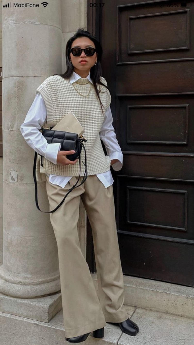 Layering thông minh cùng áo gile len và sơ mi trắng