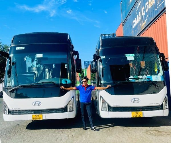 thue-xe-di-tinh-co-tai