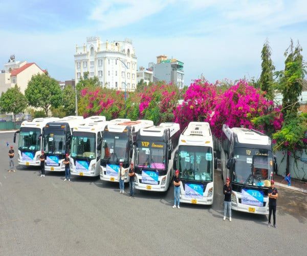 thue-xe-du-lich-sai-gon