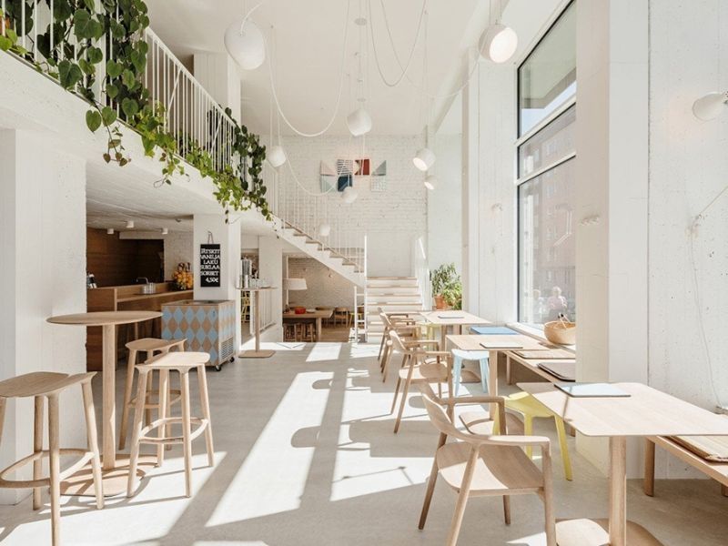 Khám phá xưởng bàn ghế cafe Hà Nội phong cách, chất lượng