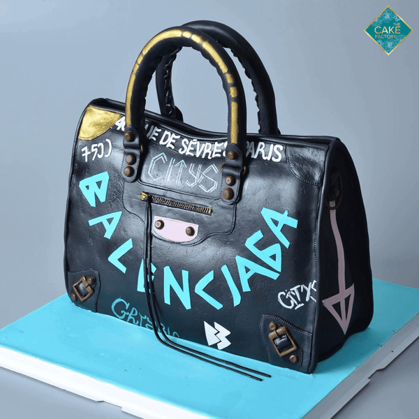 Mẫu bánh sinh nhật cho bạn gái