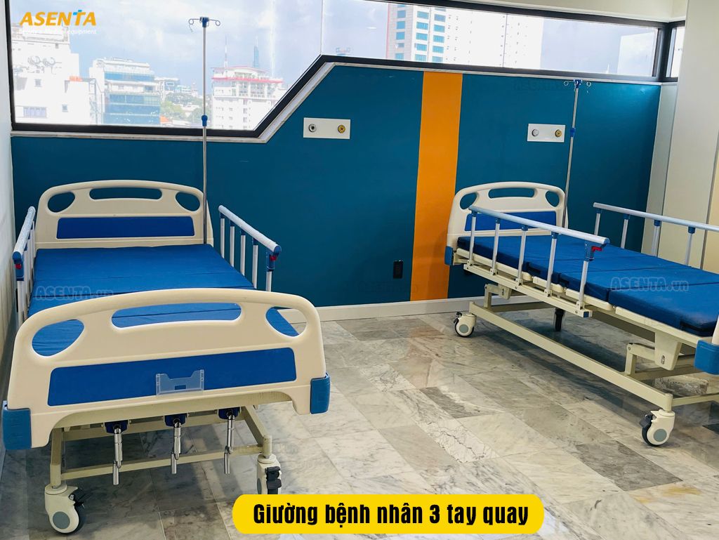 Giường bệnh nhân 3 tay quay được dùng phổ biến trong chăm sóc bệnh nhân