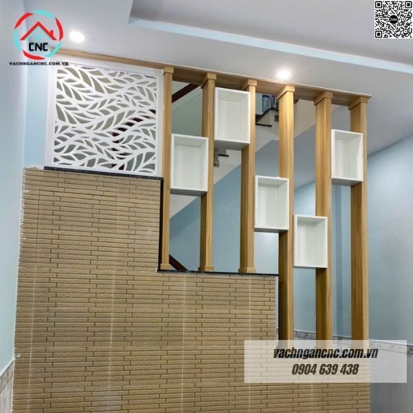 25 Mẫu lam gỗ cầu thang tam cấp phòng khách đẹp mới nhất 2024