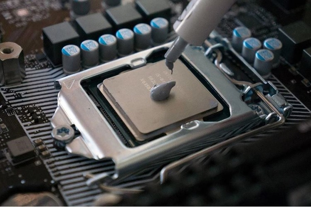 TOP 10 LỖI NGỚ NGẨN KHI BUILD PC KHIẾN BẠN “KHÓC THÉT”