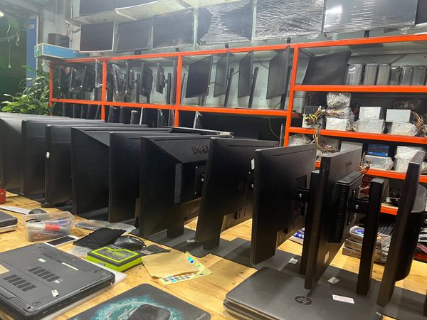 Quy trình thu mua máy tính cũ quận 9