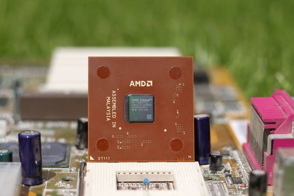 CPU AMD Athlon hiệu năng đỉnh - giá thành rẻ
