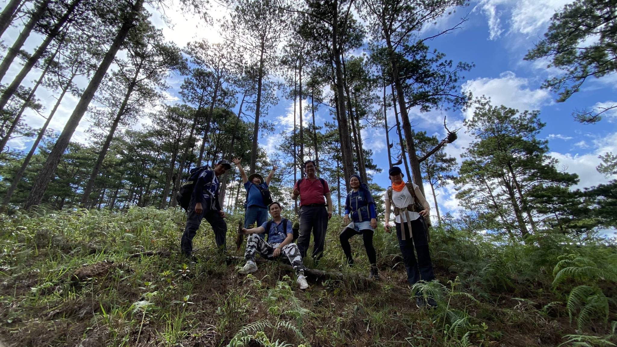 CHI PHÍ TỔ CHỨC TREKKING: CẦN CHUẨN BỊ BAO NHIÊU CHO MỘT CHUYẾN ĐI?