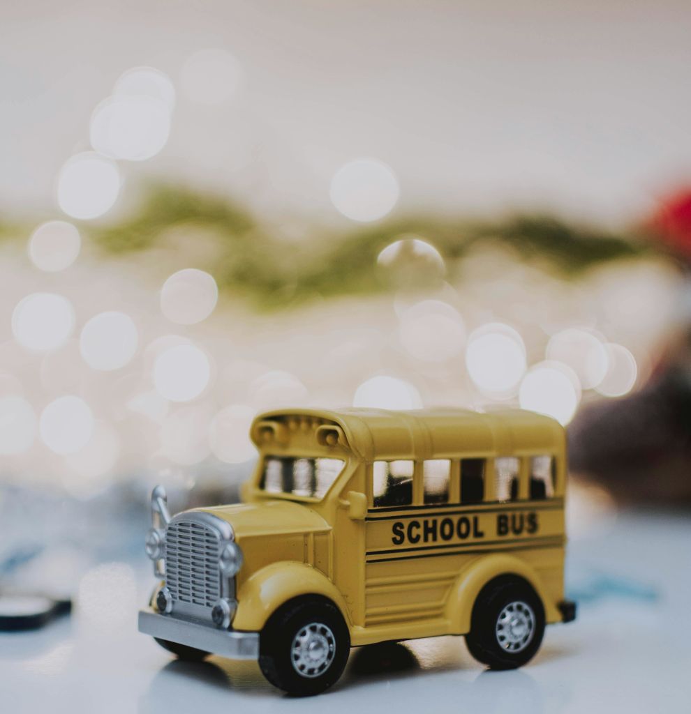 LÝ THUYẾT VÉ XE BUS: MỘT CÔNG THỨC CHO MỌI THIÊN TÀI.