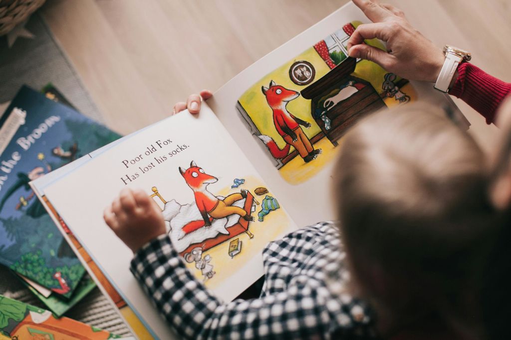 LÀM SAO ĐỂ MỘT EM BÉ 3 TUỔI BIẾT ĐỌC?