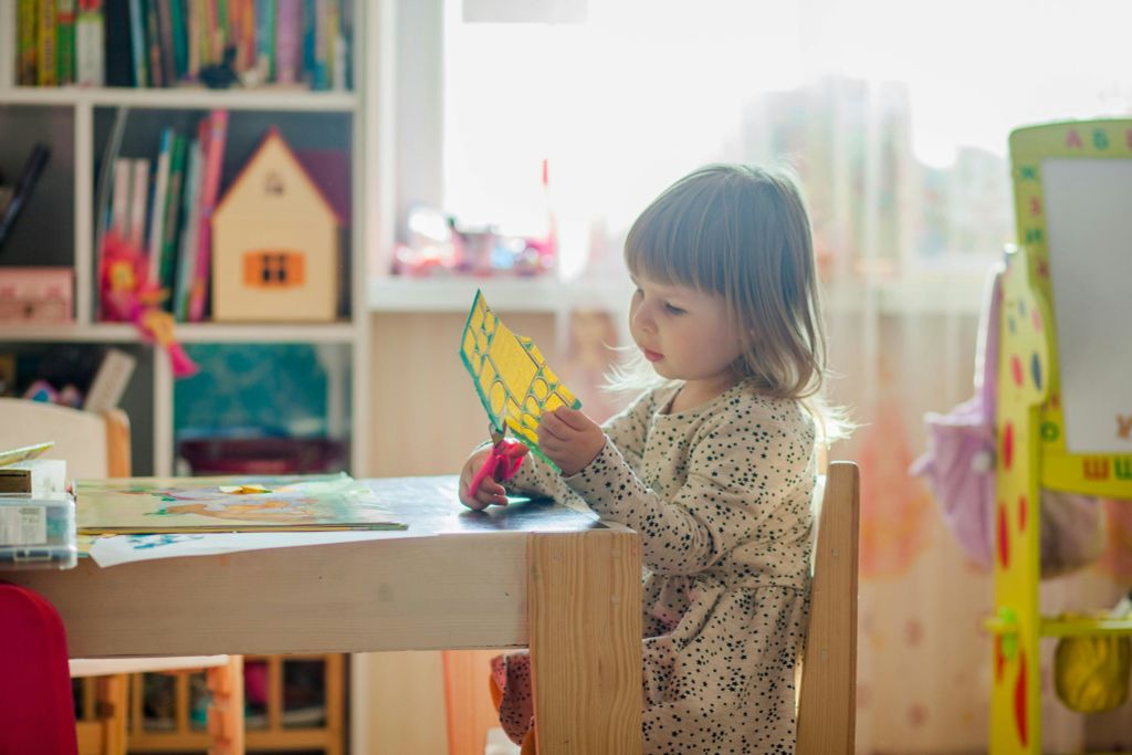 LÒNG TỰ TRỌNG Ở TRẺ SẼ BỊ PHÁ VỠ NẾU CHA MẸ LÀM 4 ĐIỀU NÀY