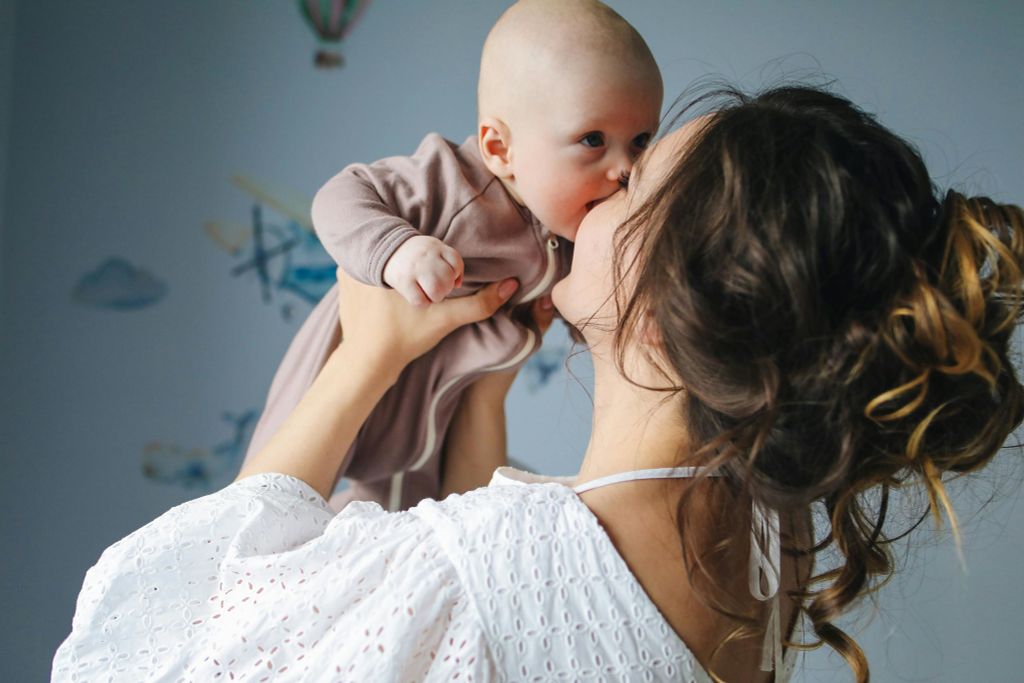 Không để ý kiến người khác quyết định hành vi của mình
