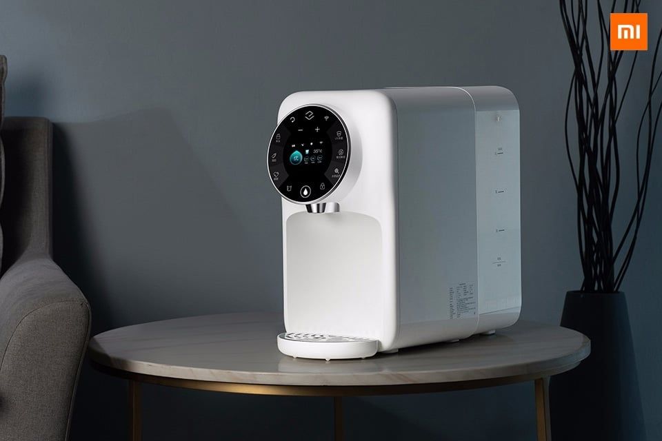Xiaomi ra mắt máy lọc nước thông minh Yimu: Làm nóng nước chỉ 1 giây, khử trùng bằng tia UV loại bỏ 99.9% vi khuẩn