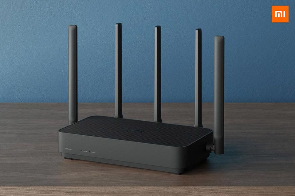 Xiaomi ra mắt Mi Router 4 Pro: 5 ăng-ten, Wi-Fi băng tần kép, giá 650.000 đồng