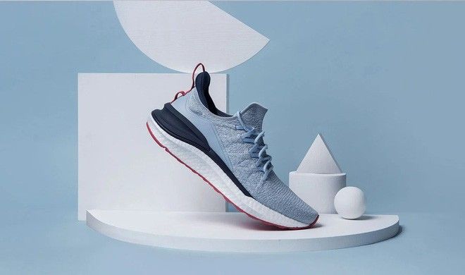 Xiaomi trình làng giày thể thao Mi Sports Sneakers 2, cải thiện thiết kế, giá giữ nguyên 31 USD