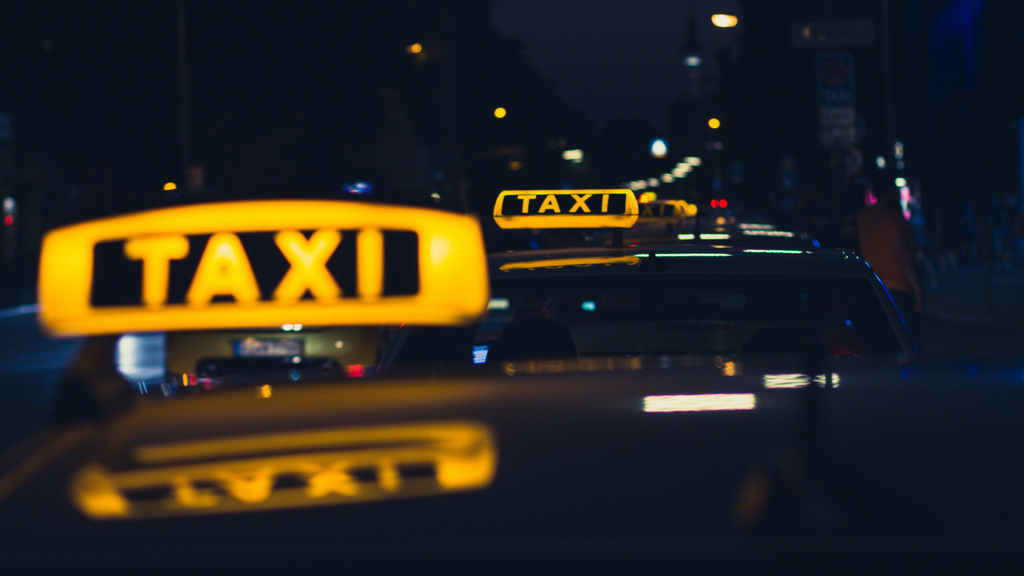 Cách Gọi Taxi Trên Toàn Thế Giới Khi Đi Du Lịch