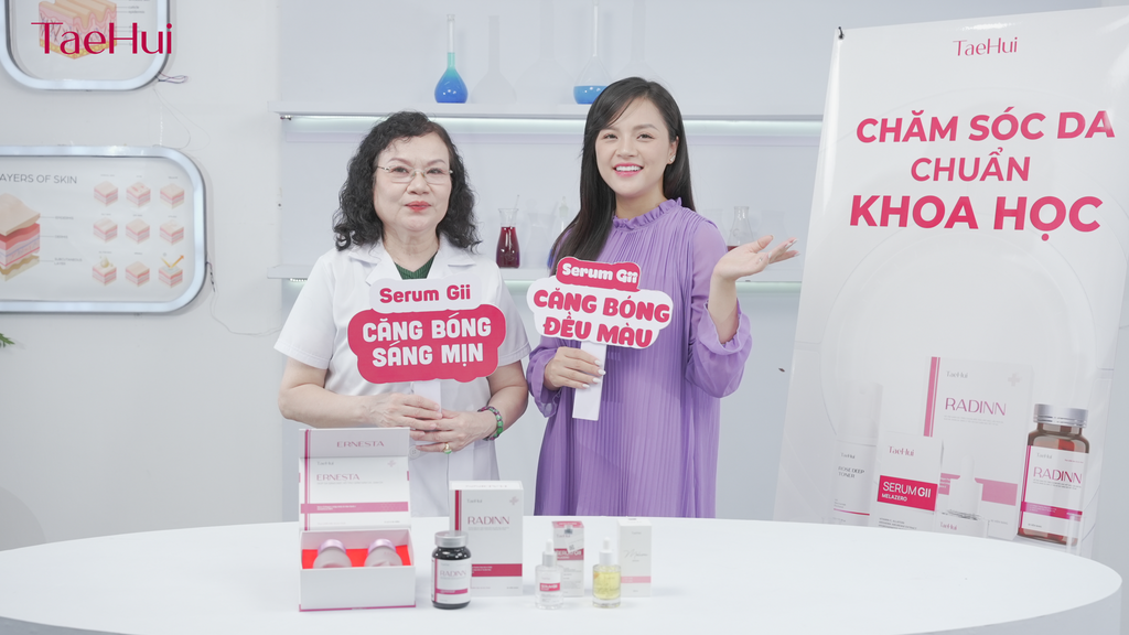 Mê mẩn trước làn da của Thu Quỳnh sau sinh: Sạch nám, căng mọng bất ngờ