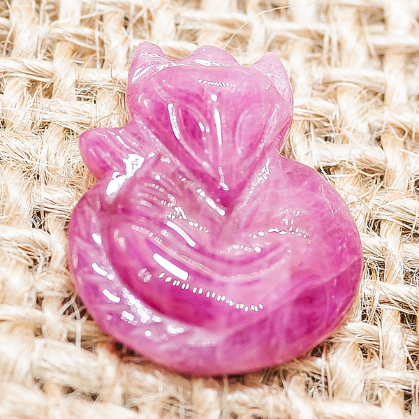 Mặt dây chuyền ruby phong thủy mang lại may mắn, tài lộc