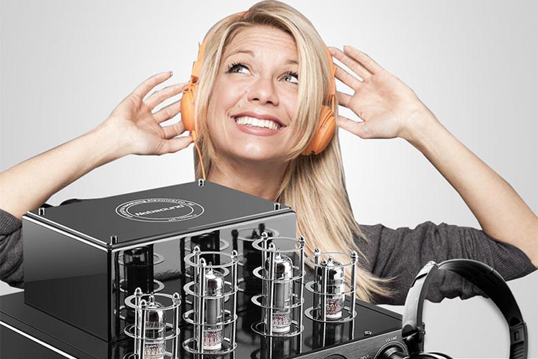 Tìm hiểu về bộ khuếch đại tai nghe và ứng dụng của chúng