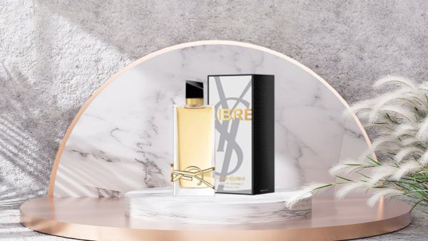 Chọn nước hoa chính hãng sale 8/3