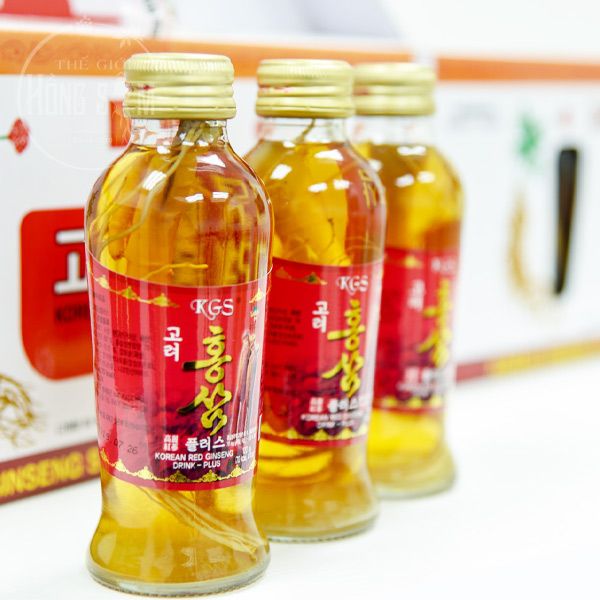 Hình ảnh sản phẩm nước hồng sâm có củ KGS 10 chai x 120ml chính hãng Hàn Quốc.