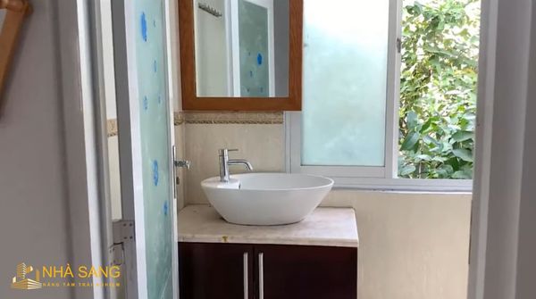 chau rua lavabo phu hop cho phong tam nho