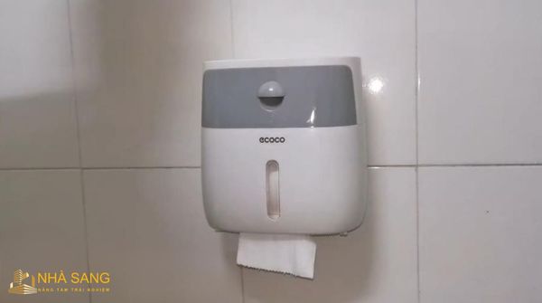 hop dung khan giay theo kich thuoc nha ve sinh