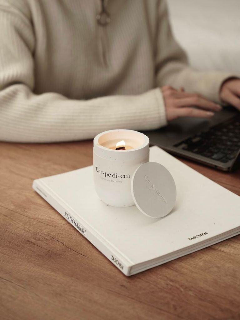 GỢI Ý SẢN PHẨM | Nến thơm Mộng Chiều Xuân - làn hương nhẹ nhàng giữa những ngày nồm ẩm