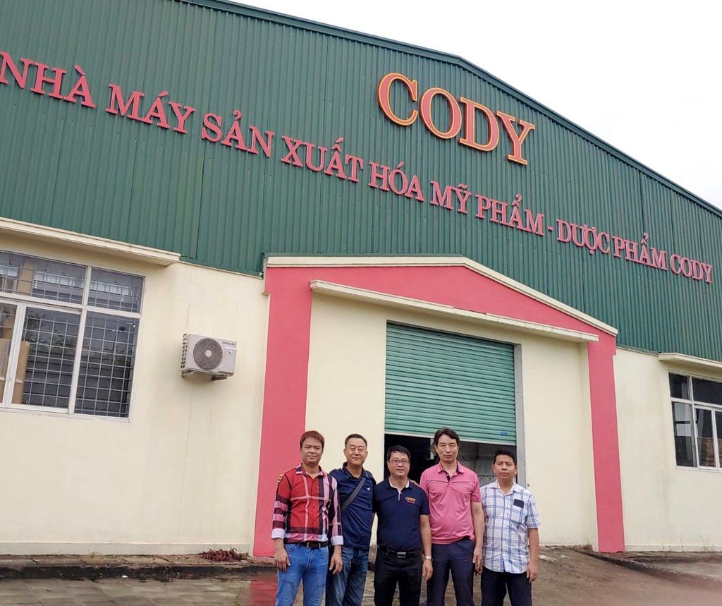 Đối tác Hàn Quốc thăm nhà máy sản xuất hóa mỹ phẩm - dược phẩm CODY