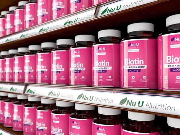 nu-u-nutrition-biotine-hair-gummies-90-vien-deo-1