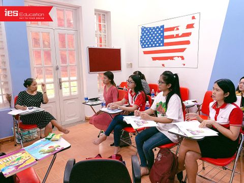 Training chương trình luyện thi chứng chỉ Cambridge cho đội ngũ Giáo viên Việt Nam tại IES